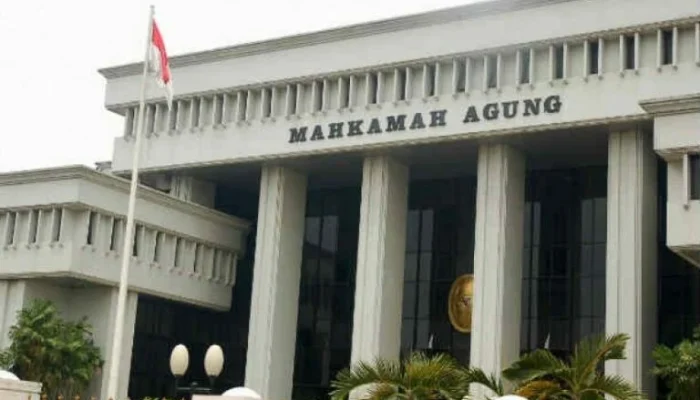 Mahkamah Agung dan Perkembangan Hukum di Indonesia