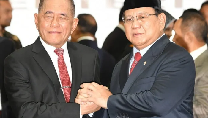 Menteri Pertahanan RI Membuat Penghormatan Terakhir untuk Jenderal TNI (Purn) Ryamizard Ryacudu