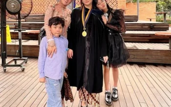 Mulan Jameela dan Ahmad Dhani Bangga dengan Kelulusan Putri Mereka, Shafeea
