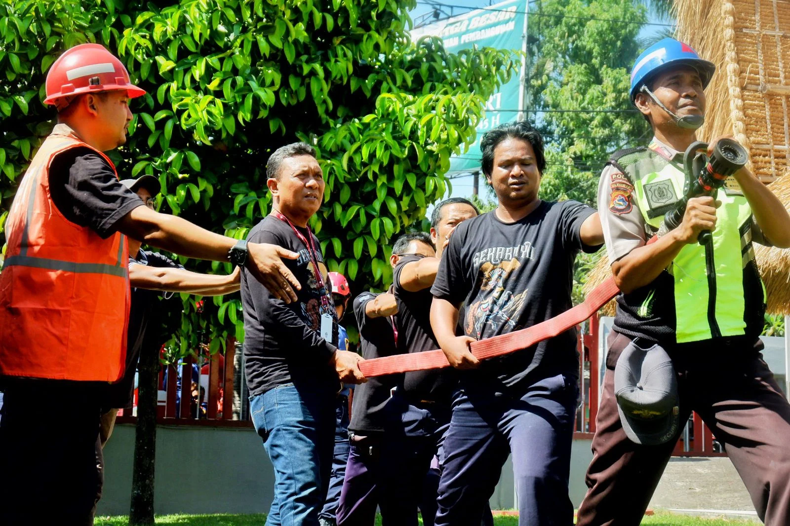 Museum NTB Gelar Simulasi Kebakaran, KPK Tahan Tersangka Korupsi, dan Tips Membuat Pelanggan Tetap Loyal