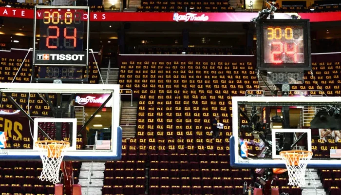 NFL dan NBA Sibuk dengan Persiapan Musim Baru, Sementara itu New Jersey Mengadopsi Shot Clock di Basket SMA