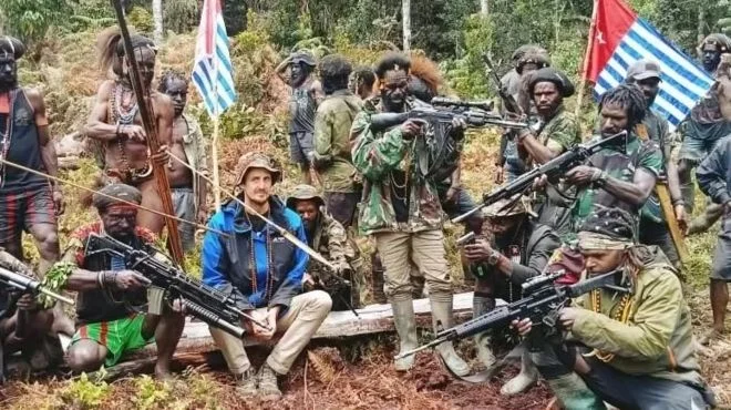 Papua Barat: Dari Cuaca Cerah hingga Pemimpin Baru, Ini yang Terjadi