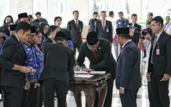 Pegawai Negeri Sipil (PNS) Baru Dilantik, Sekjen DPD RI Tekankan Integritas dan Kolaborasi