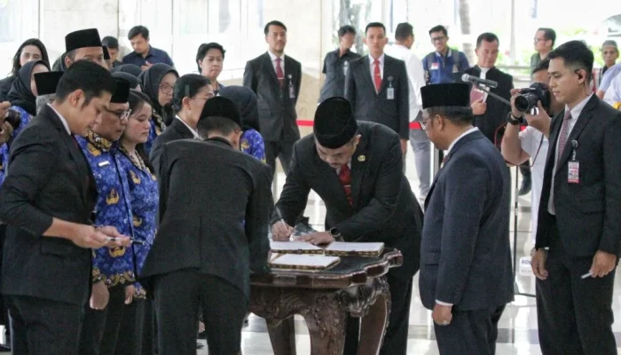 Pegawai Negeri Sipil (PNS) Baru Dilantik, Sekjen DPD RI Tekankan Integritas dan Kolaborasi