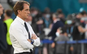 Pelatih Italia Siap Mengambil Alih Tim Besiktas dan Watford