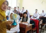 Pendidikan dan Ekonomi: Dua Aspek Penting yang Berkaitan