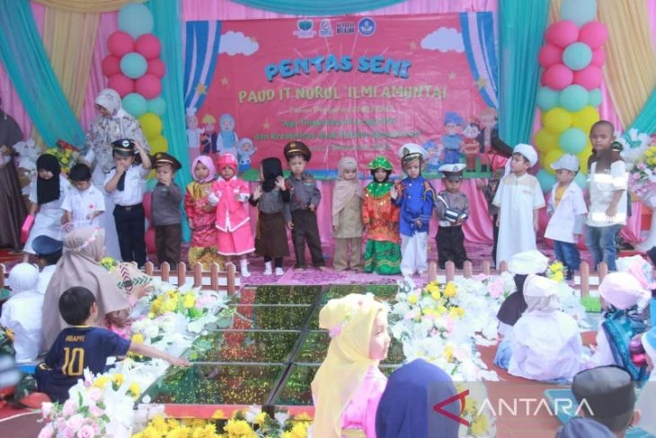 Pentas Seni: Menyatukan Masyarakat Melalui Kreativitas