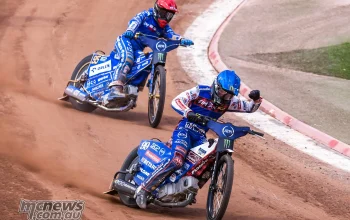 Perebutan Kejuaraan Dunia: Speedway GP dan Pertandingan Sepak Bola