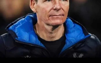 Pierre Sage Resmi Menjadi Pelatih Baru Crystal Palace