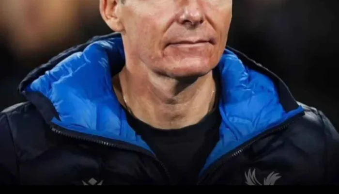 Pierre Sage Resmi Menjadi Pelatih Baru Crystal Palace
