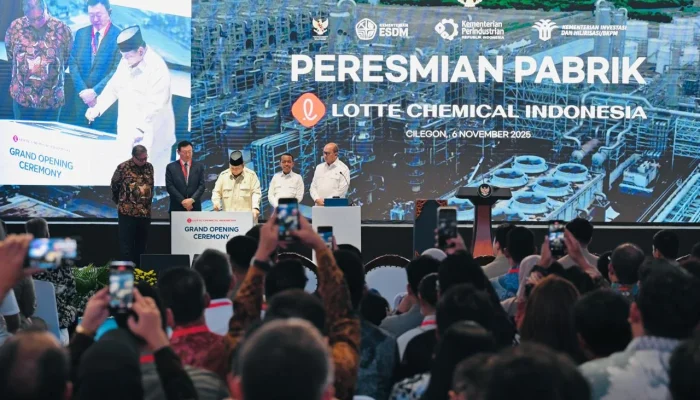 Prabowo Instruksikan Menteri Investasi untuk Buka Data Investasi Asing ke Indonesia