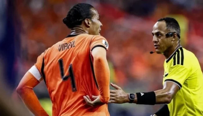 Rafael van der Vaart Kritik Virgil van Dijk, Jurgen Klopp Membela