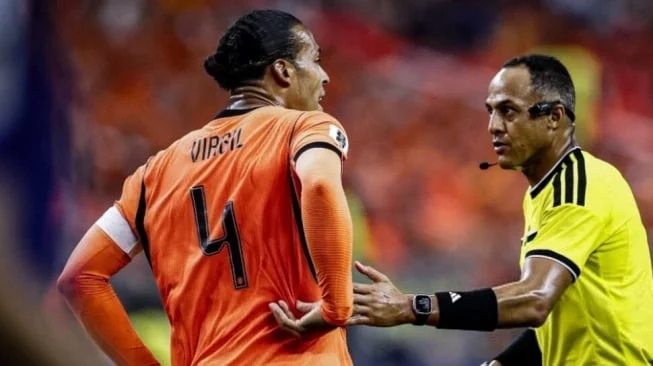 Rafael van der Vaart Kritik Virgil van Dijk, Jurgen Klopp Membela