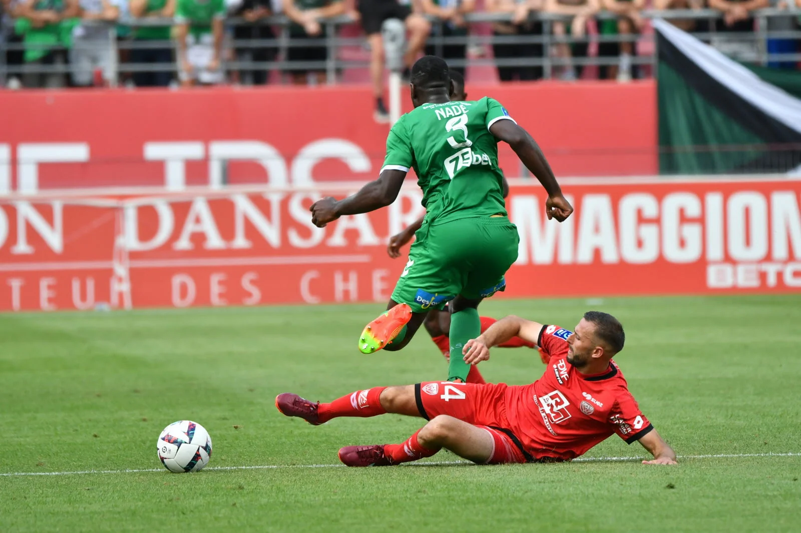 Saint-Étienne Siap Menghadapi Tantangan Baru di Ligue 2