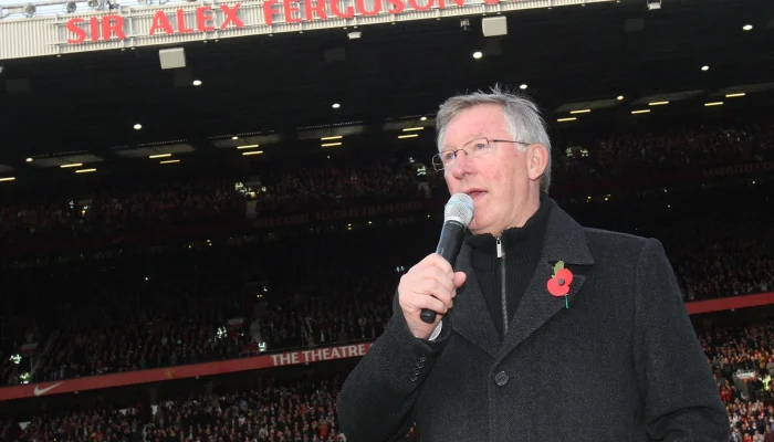 Sir Alex Ferguson Kembali Terlihat di Publik Setelah Mengalami Gangguan Kesehatan