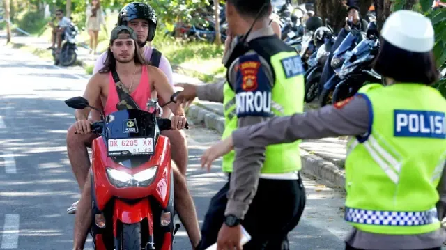 Thailand Memperkuat Tindakan Melawan Warga Asing di Kawasan Wisata