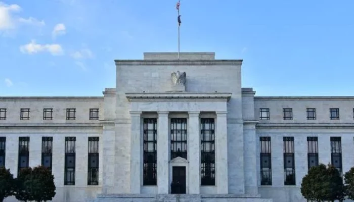 The Fed dan Peristiwa Penting di Kancah Ekonomi dan Politik