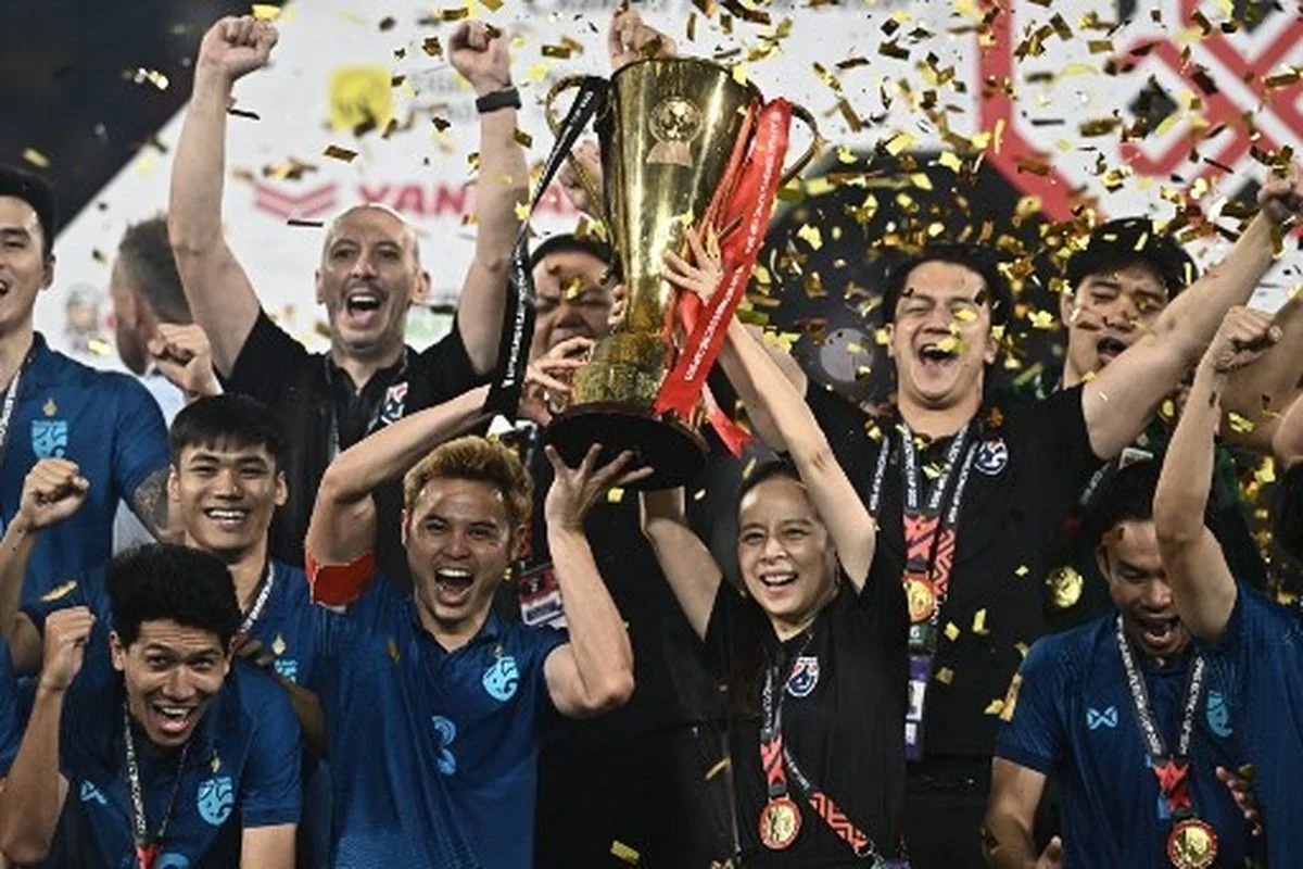 Theerathon Bunmathan: Pemain Thailand Bisa Sukses Di J.League