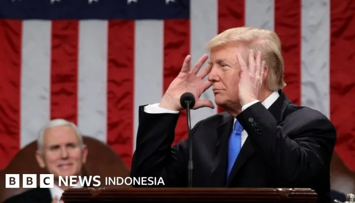 Trump Jatuhkan Sanksi Baru untuk Kuba, Teheran Tembus Sanksi AS