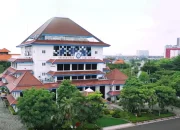 Universitas Airlangga Hadirkan Inovasi Baru: Kampus Cabang di Jakarta dan Pembebasan Demonstran