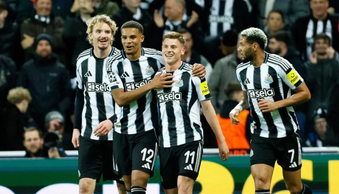 Víctor Muñoz Menghadapi Cederanya, Newcastle Kembali Mencari Pemain