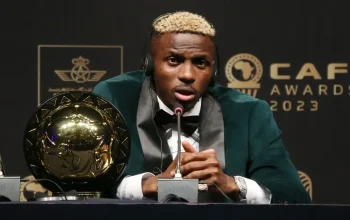 Victor Osimhen: Penghargaan dan Spekulasi di Dunia Sepak Bola