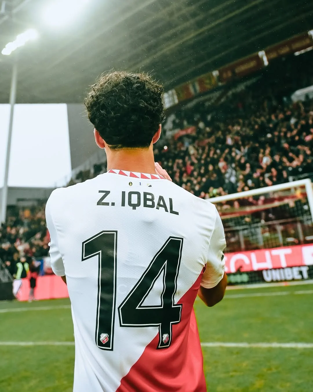 Zidane Iqbal Membuat Sejarah untuk Pakistan di Piala Dunia