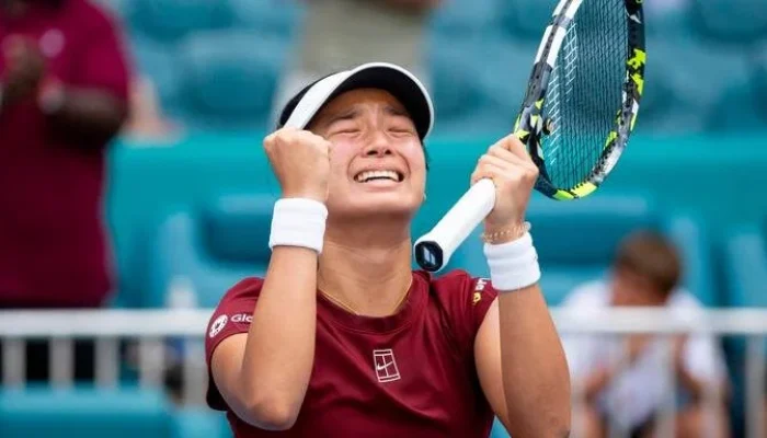 Alex Eala Kembali ke Filipina Setelah Mengalahkan Iga Swiatek di Wimbledon