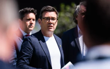 Andy Burnham: Perjalanan Menuju Kursi Perdana Menteri dan Tantangan di Depan