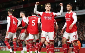 Arsenal F.C. Menghadapi Persaingan Ketat dalam Pencarian Pemain Midfield Baru