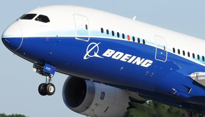 Boeing 737 Kembali Memproduksi, Setelah Insiden Mengejutkan di Udara