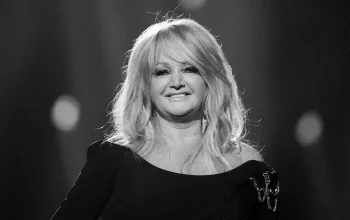 Bonnie Tyler Meninggal Dunia: Dunia Hiburan Berduka