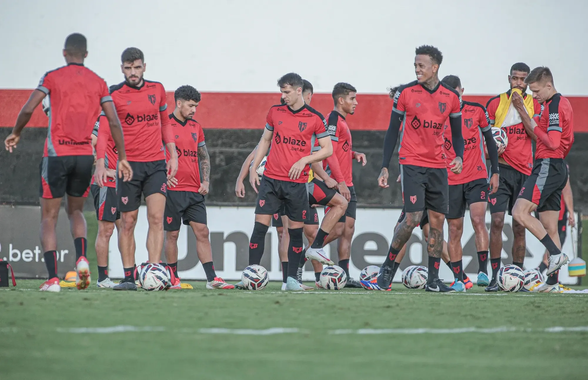 Brasil Serie B: Atlético Goianiense Berhasil Mengalahkan Athletic-MG
