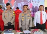 Bupati Sukoharjo Terlibat Kasus Korupsi, Warga Jakarta Mengeluhkan Pencurian Pagar Besi