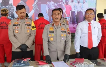 Bupati Sukoharjo Terlibat Kasus Korupsi, Warga Jakarta Mengeluhkan Pencurian Pagar Besi