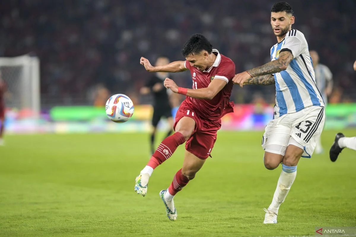 Cristian Romero: Dari Pemain Muda hingga Bintang Tim Nasional