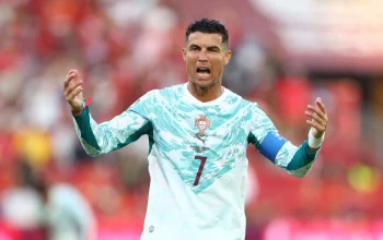 Cristiano Ronaldo Mengucapkan Selamat Tinggal pada Piala Dunia