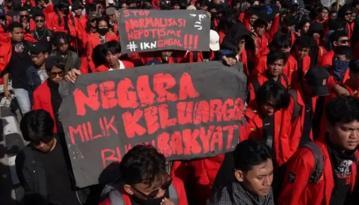 Demo Hari Ini: Warga Turun ke Jalan, Menuntut Perubahan