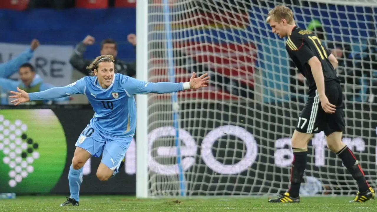 Diego Forlan Pimpin Timnas Uruguay Setelah Kegagalan di Piala Dunia 2026