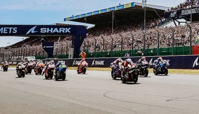 Evolusi MotoGP Prancis: Dari Mesin 2-Tak Legendaris hingga Era 1000cc Terbaru