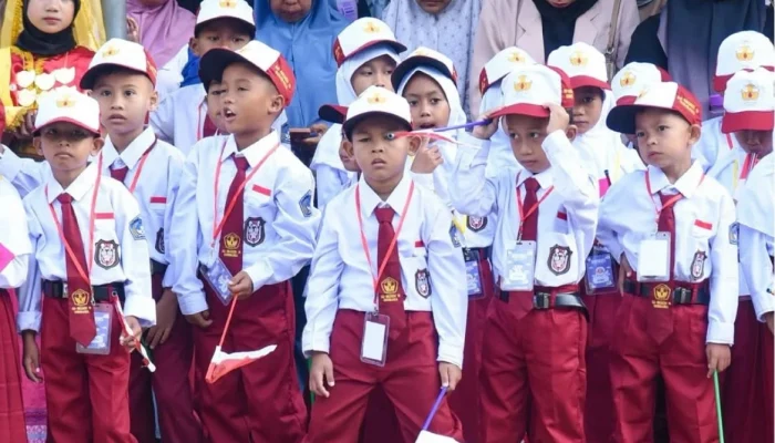 Fenomena Sekolah Dasar Negeri Sepi Murid di Semarang dan Solusi Pemerintah