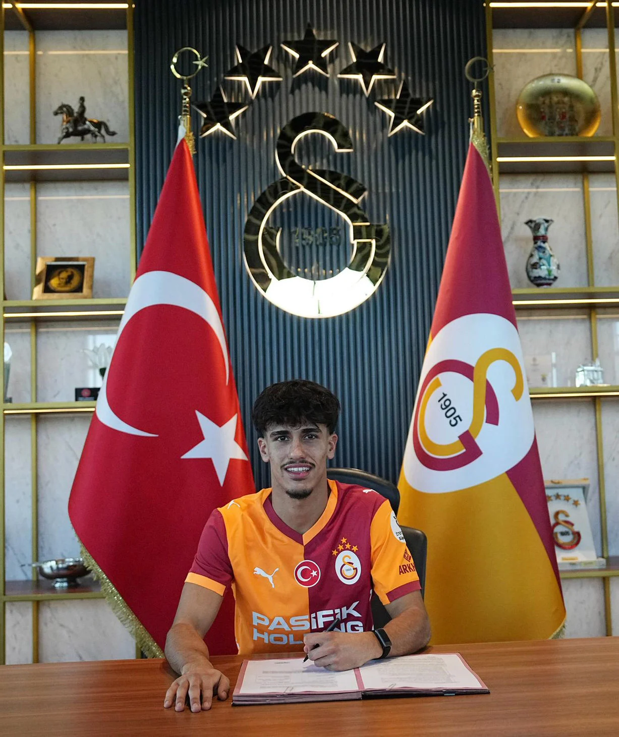 Galatasaray Bidik Can Uzun, Harga Transfer Mencapai 50 Juta Euro