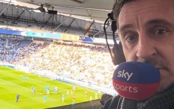 Gary Neville: Sang Pundit yang Tak Hanya Membahas Sepakbola