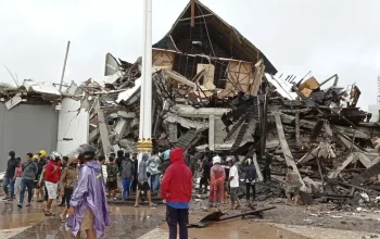 Gempa Bumi Mengguncang Sulawesi Barat: Warga Panik dan Berlarian Keluar Gedung
