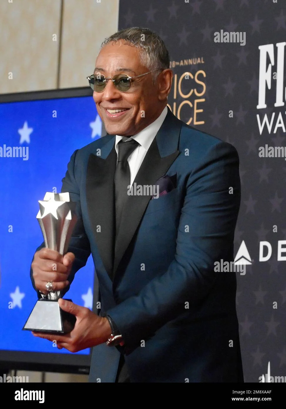 Giancarlo Esposito: Dari Dunia Film hingga Formula 1