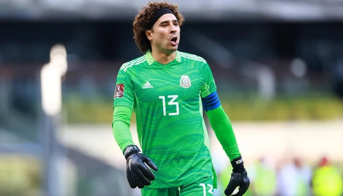 Guillermo Ochoa Mengucapkan Selamat Tinggal pada Karir Sepak Bolanya Setelah Kekalahan Mexico dari Inggris di Piala Dunia