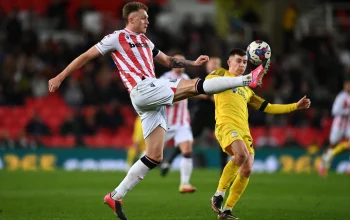 Harry Souttar Diburu West Ham dan Wrexham