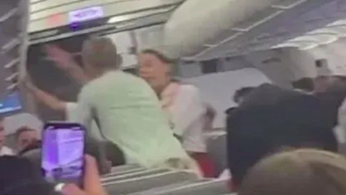 Horor di Ketinggian: Insiden Ryanair yang Menggemparkan Penumpang