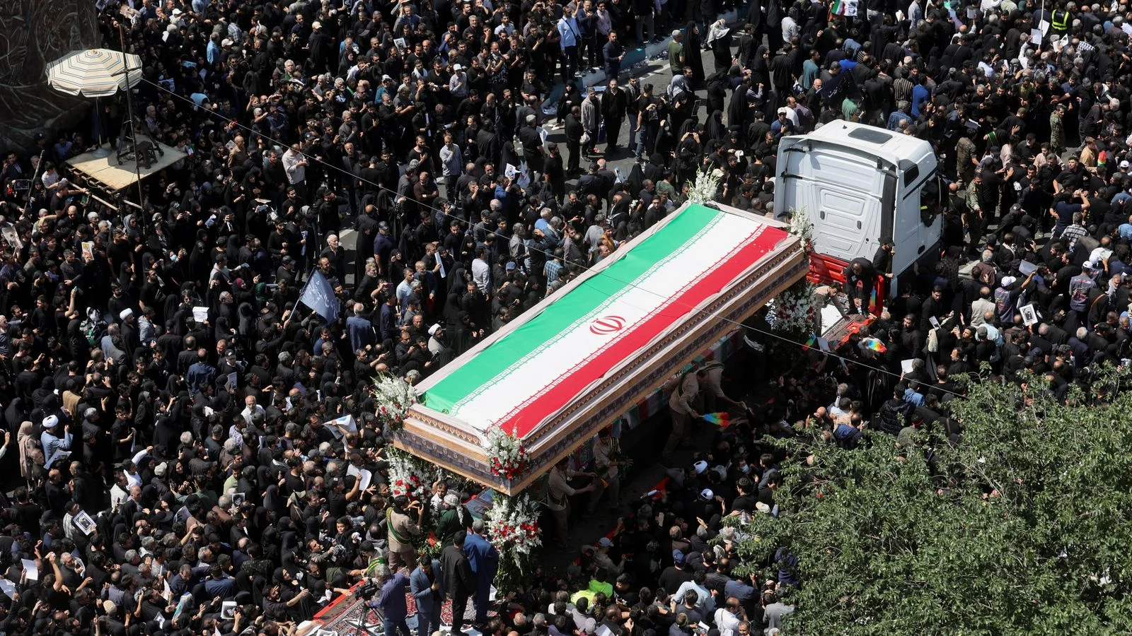 Iran-US War: Khamenei's Funeral Procession Begins in Tehran Amid Mourner's Threats to Trump