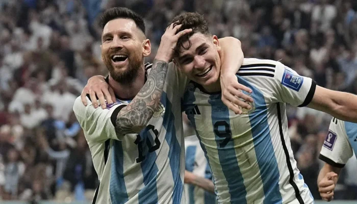 Julian Alvarez Siap Bantu Lionel Messi Pertahankan Gelar Piala Dunia